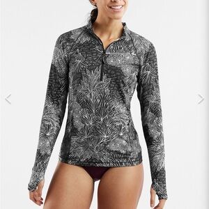 Title Nine Rash Guard Long Sleeve Zip Swim Shirt Sunbuster UPF Fernweh M top